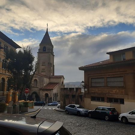 Apartamentos Bahia San Lorenzo Хихон Экстерьер фото