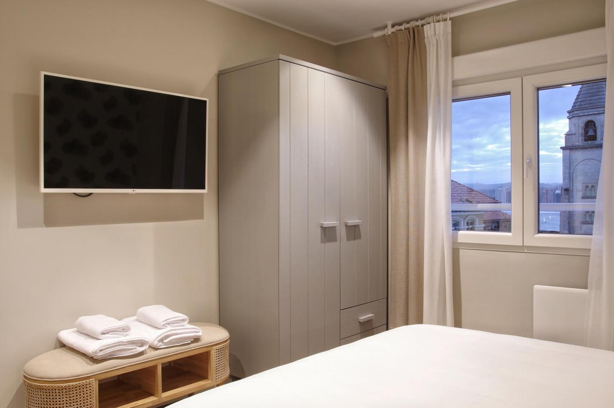 Apartamentos Bahia San Lorenzo Хихон Экстерьер фото