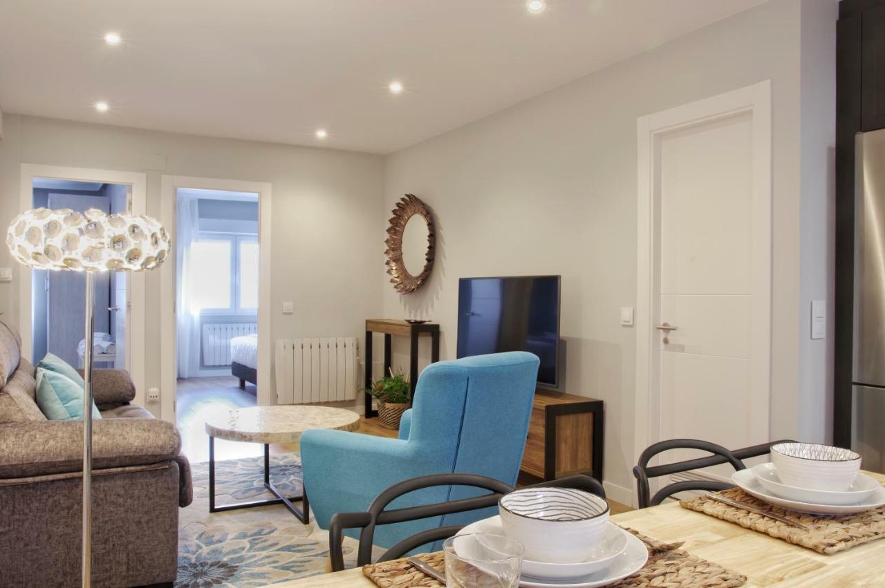 Apartamentos Bahia San Lorenzo Хихон Экстерьер фото