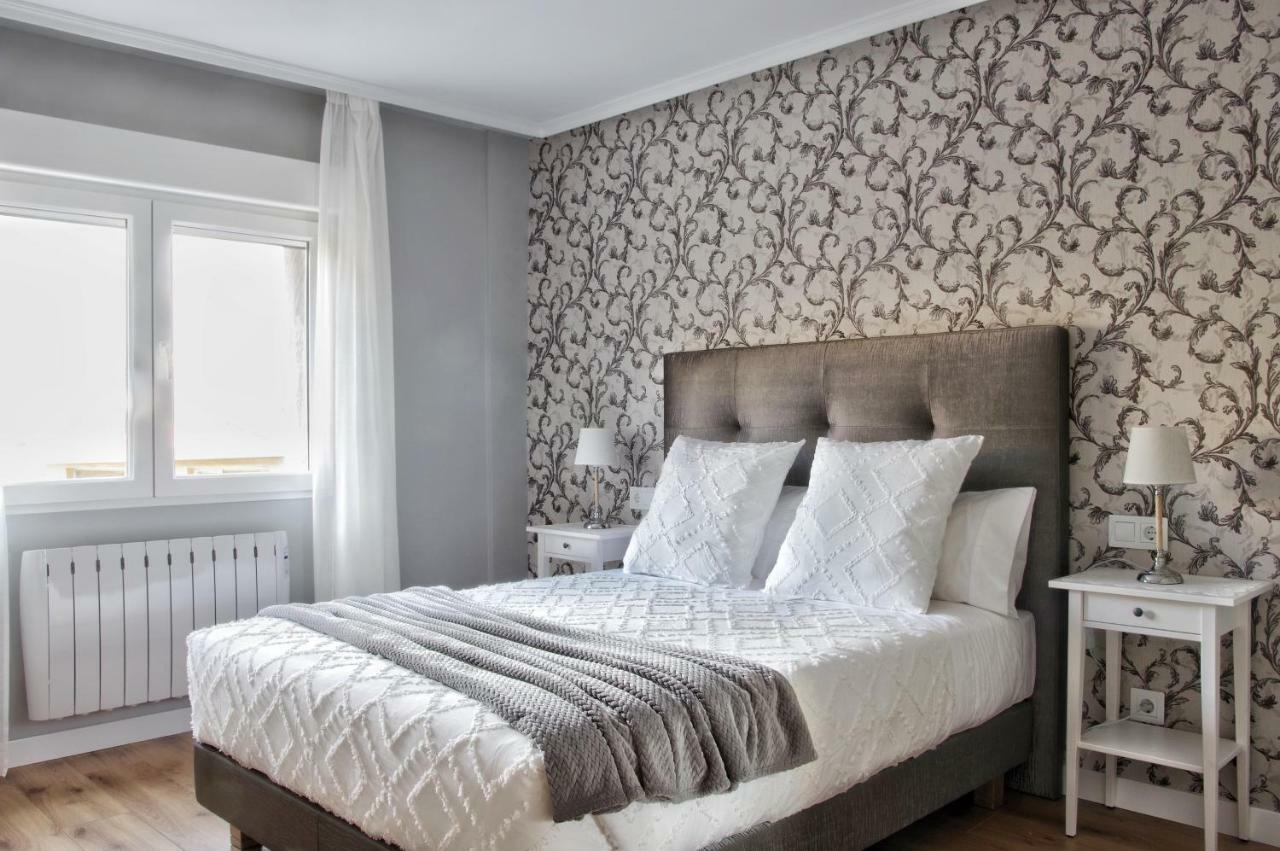 Apartamentos Bahia San Lorenzo Хихон Экстерьер фото
